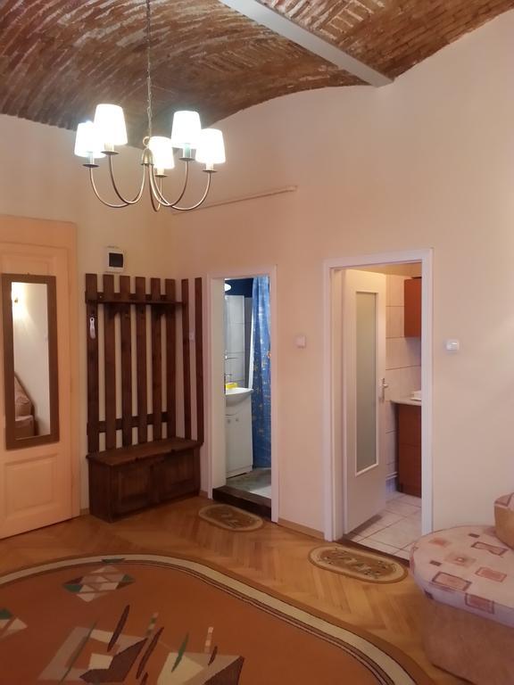 Brasov Apartment In Historic Center Номер фото